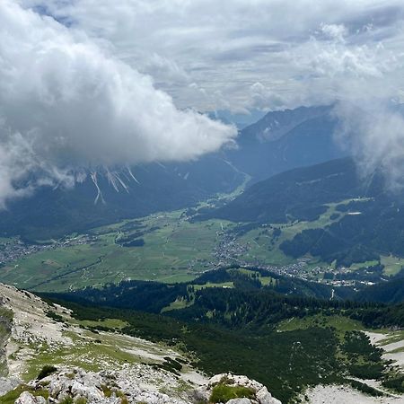 Haus Alpenblume Apartment Ehrwald Bagian luar foto