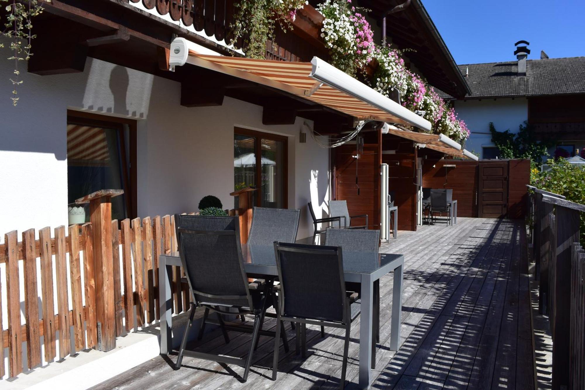 Haus Alpenblume Apartment Ehrwald Bagian luar foto